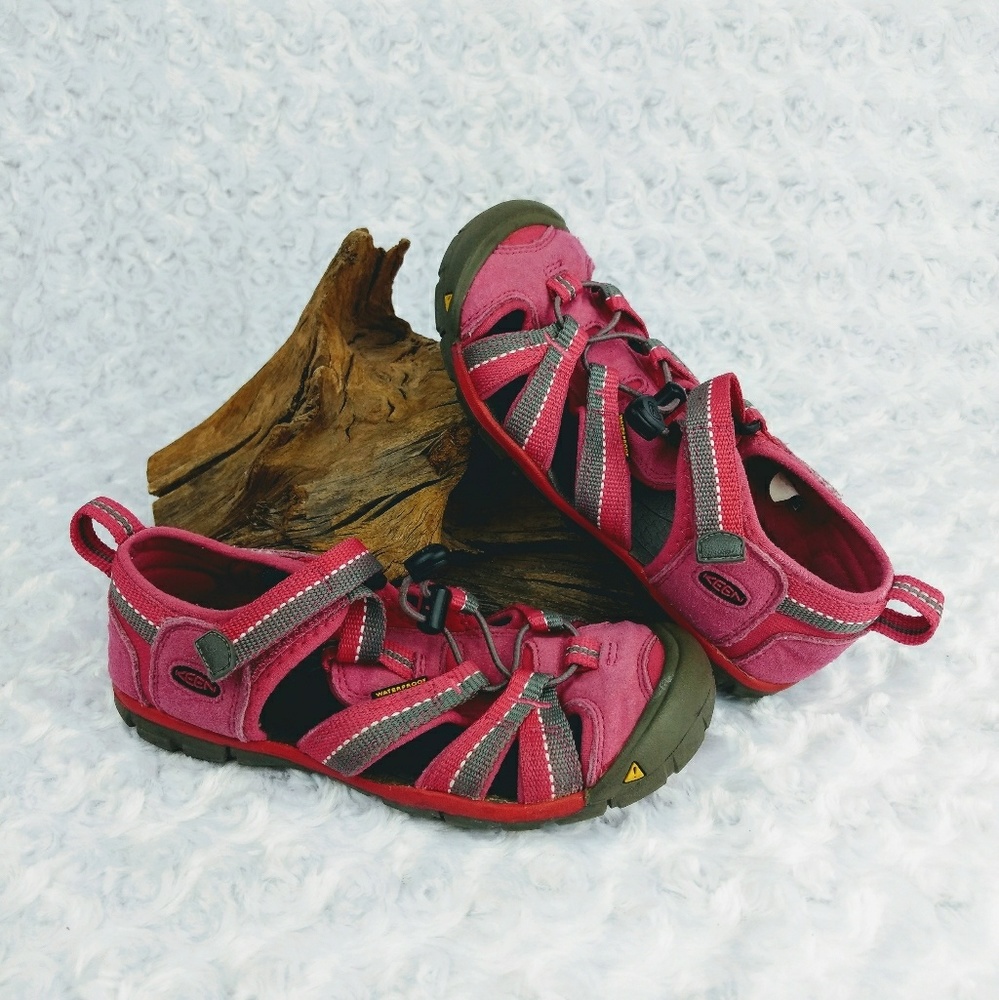 🏖️Keen newport waterproof girls sandals size 1